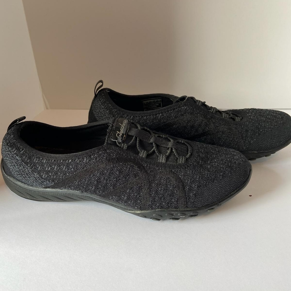 Skechers Shoes View 3